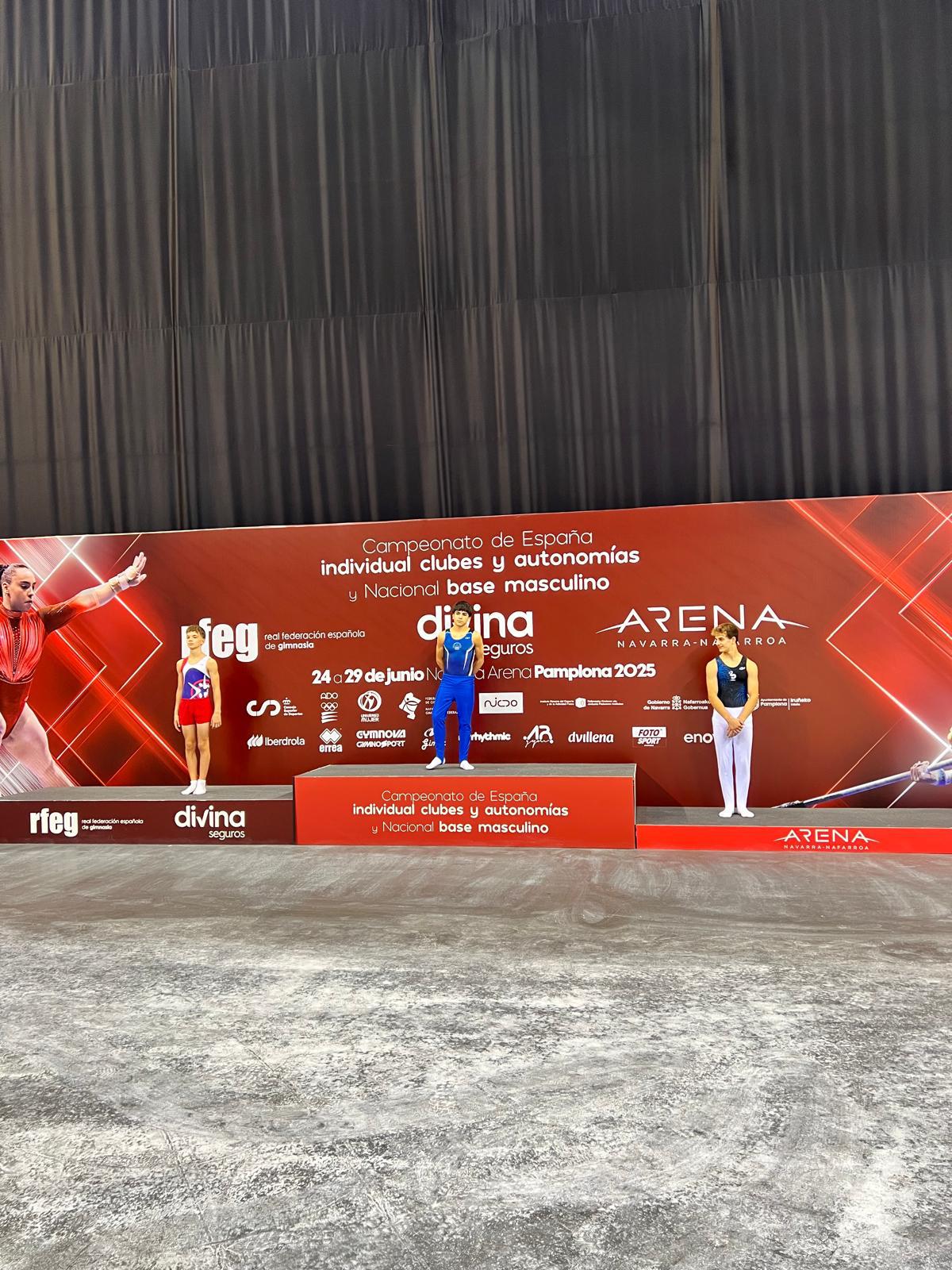 Podios navarros en el Nacional Base de gimnasia artística masculina